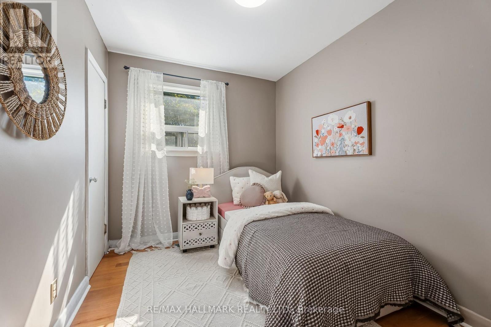 3 Armada Court, Toronto, ON photo 18