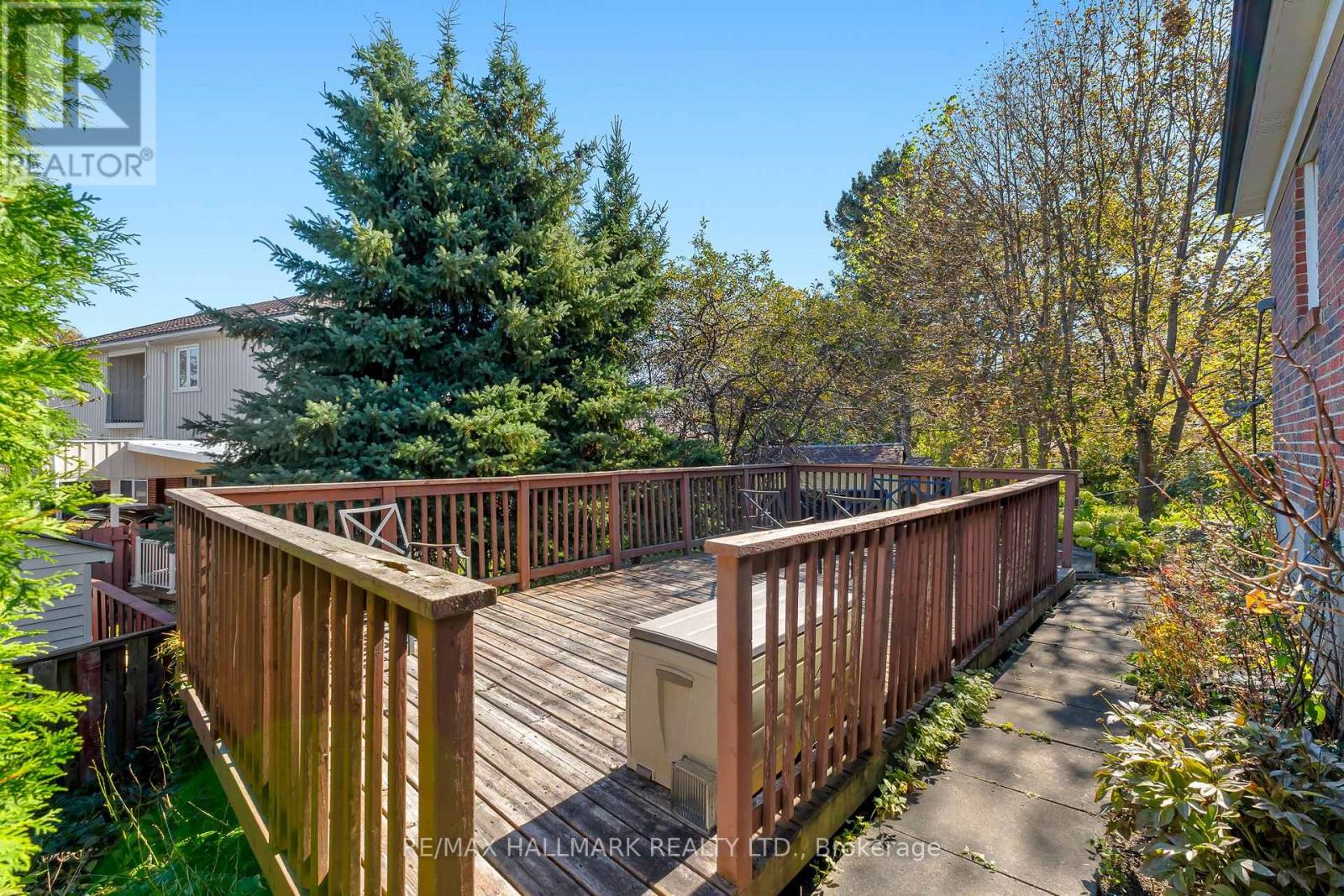 3 Armada Court, Toronto, ON photo 40