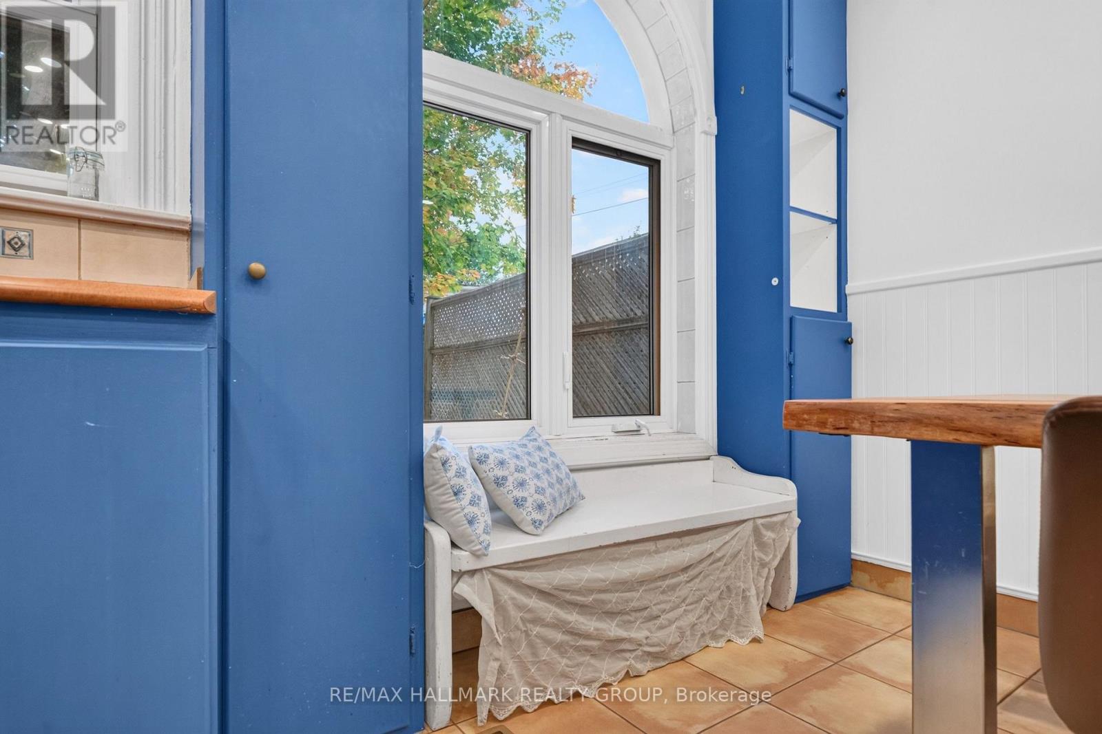 182 PRETORIA AVENUE - Image 17
