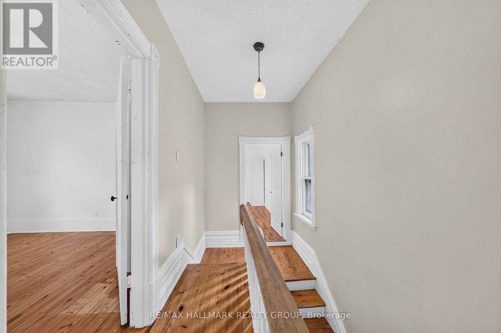 182 PRETORIA AVENUE - Image 23