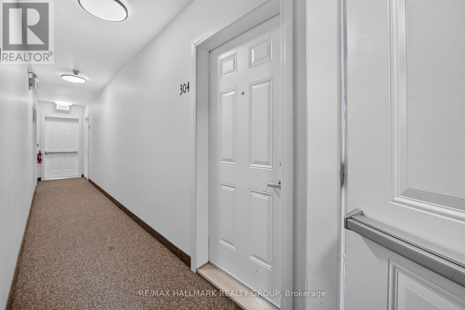 #304 646 CUMMINGS AVENUE - Image 24