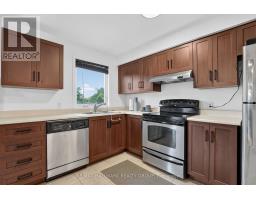 304 - 646 Cummings Avenue, Ottawa, ON K1K2K6 Photo 7