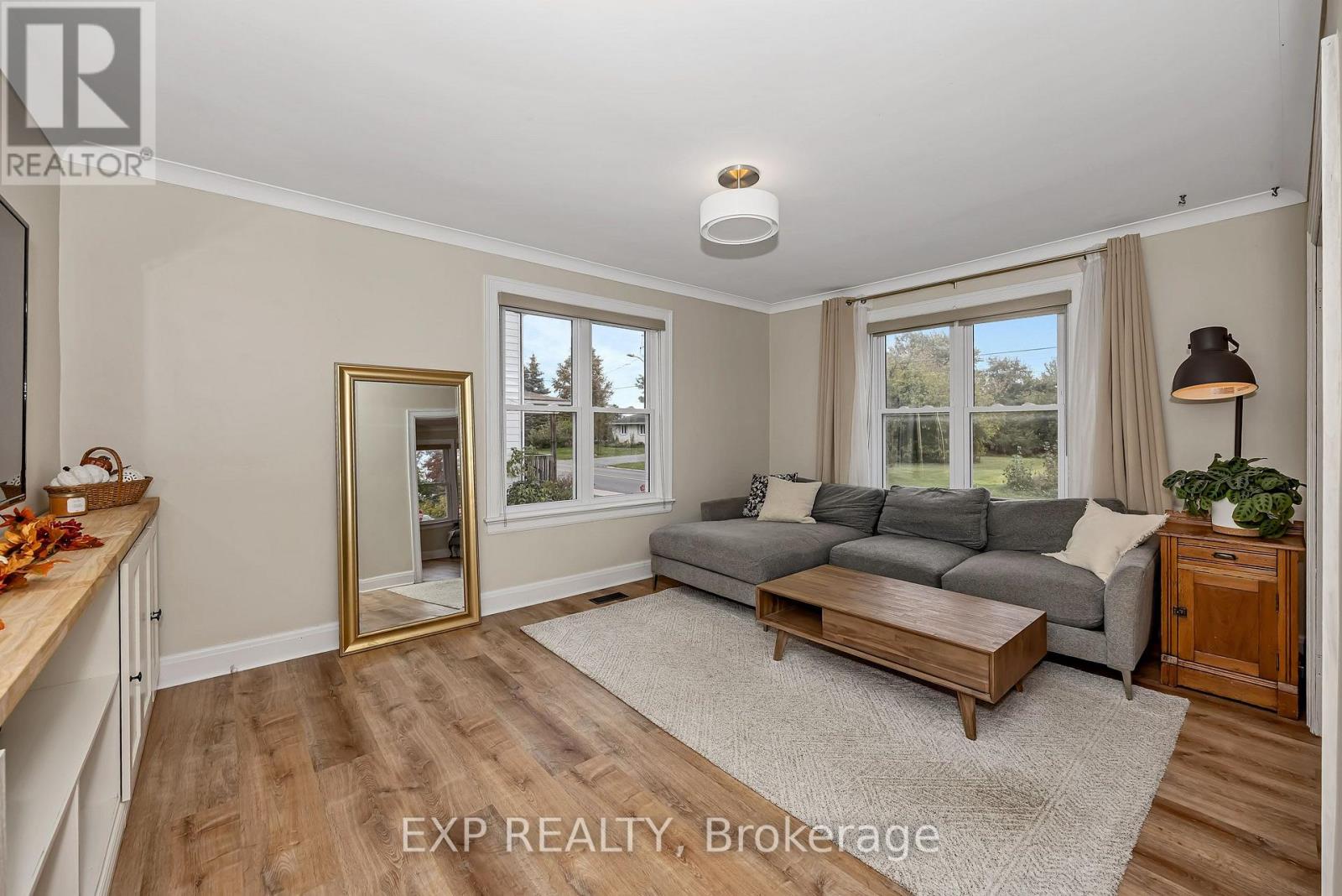 11505 QUEEN STREET - Image 13