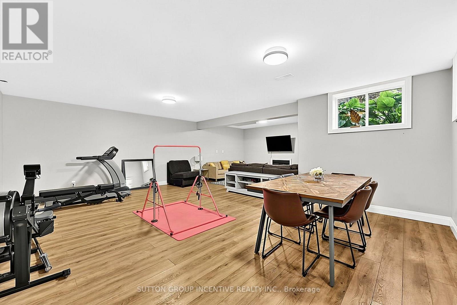 18 WENDAT Trail, Springwater, ON photo 44