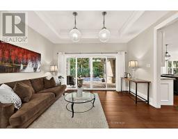 18 Wendat Trail, Springwater, ON L4M6T4 Photo 15