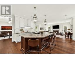 18 Wendat Trail, Springwater, ON L4M6T4 Photo 21