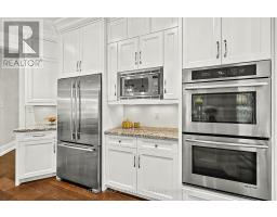 18 Wendat Trail, Springwater, ON L4M6T4 Photo 27