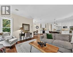 18 Wendat Trail, Springwater, ON L4M6T4 Photo 33