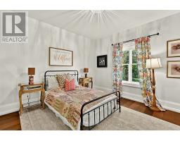 18 Wendat Trail, Springwater, ON L4M6T4 Photo 41