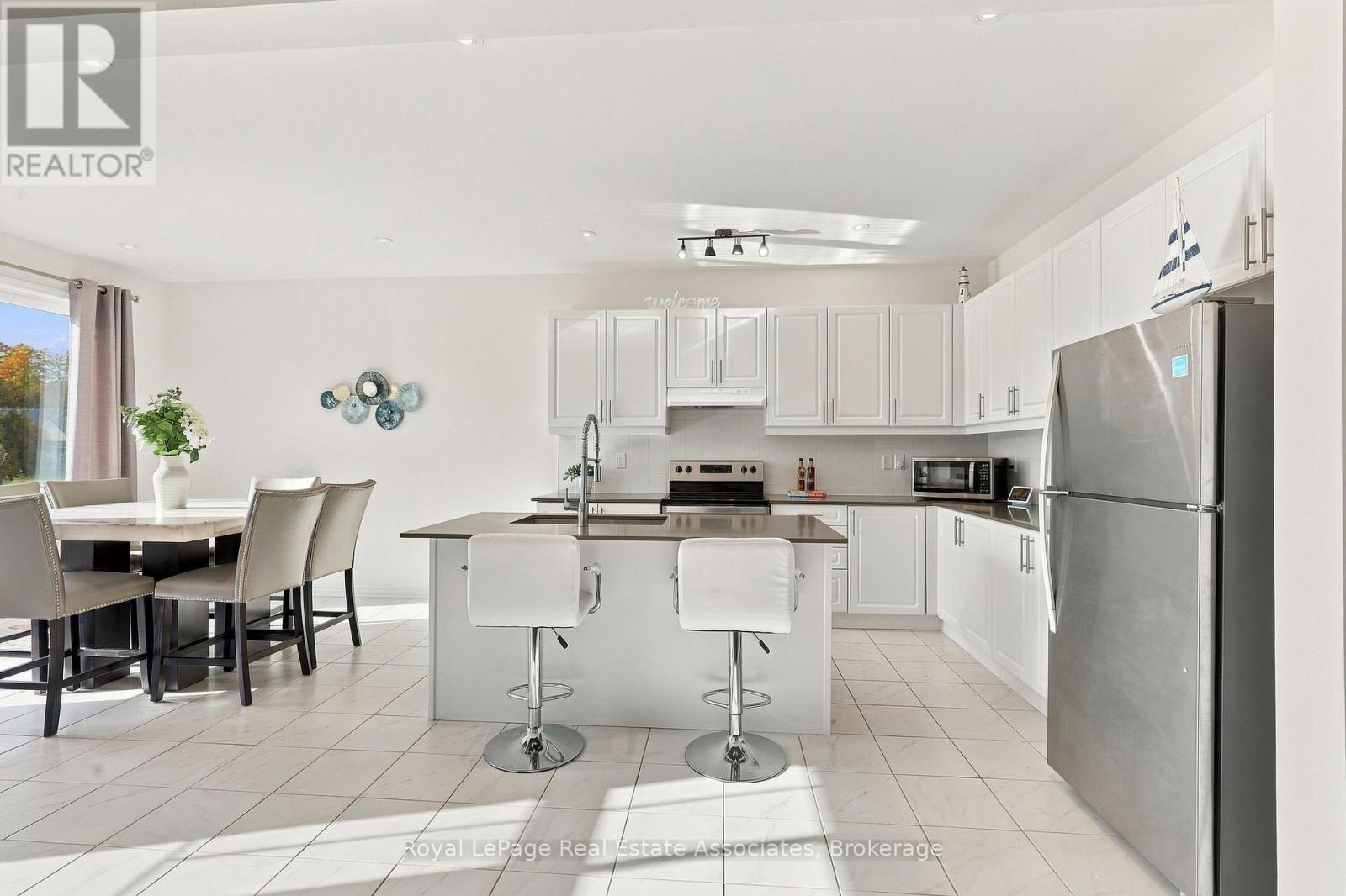 93 VILLAGE GATE DRIVE - 22