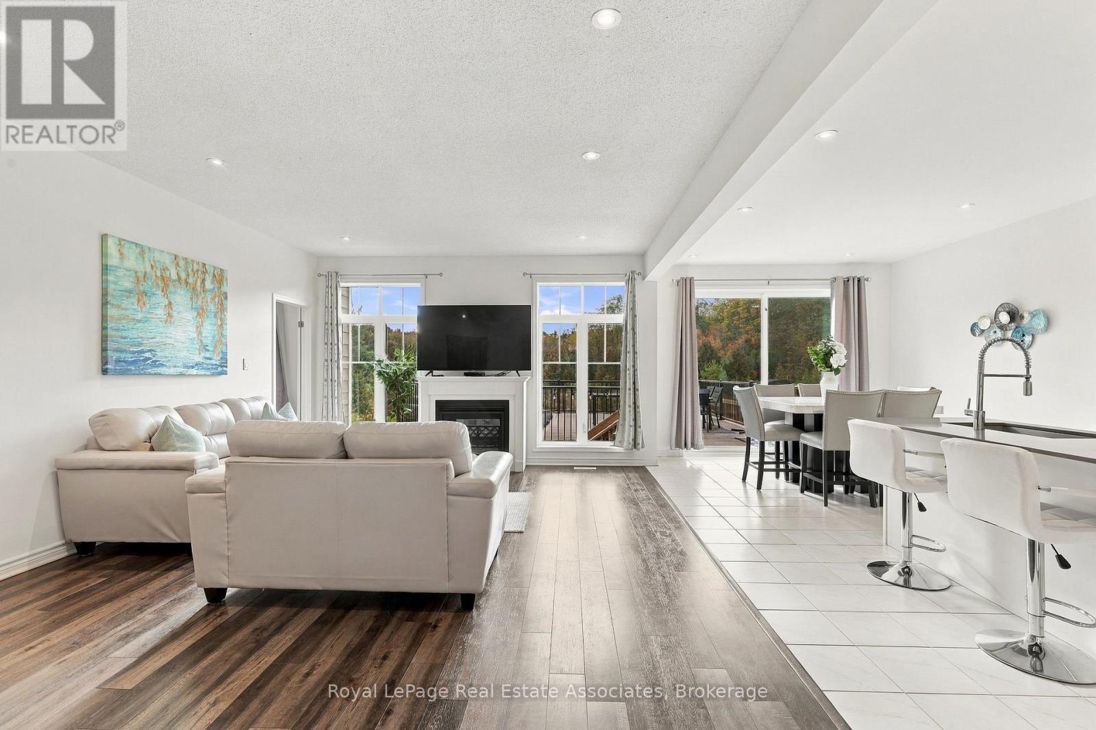 93 VILLAGE GATE DRIVE - 6