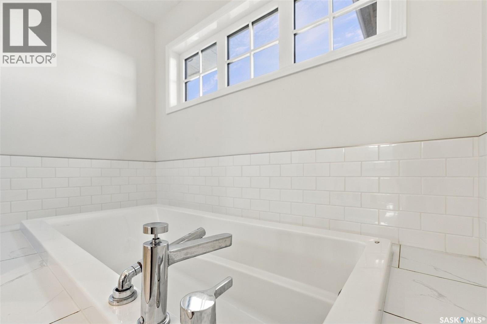 707 Underhill LANE - 30