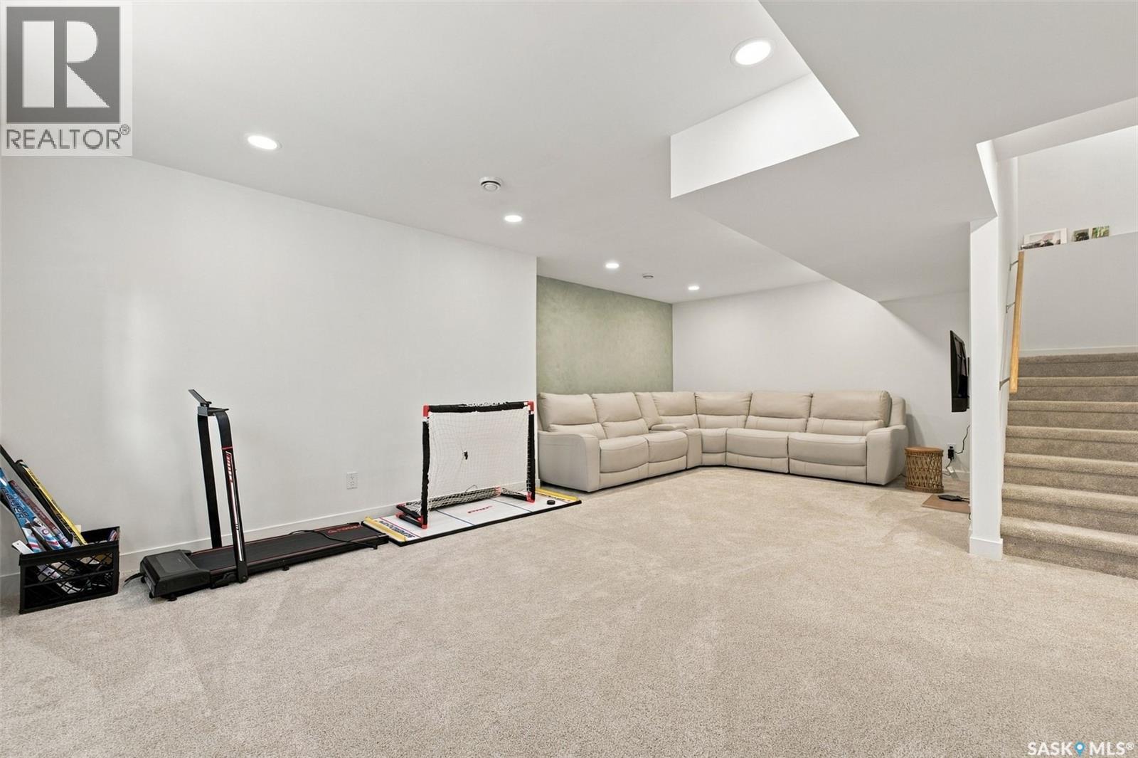 707 Underhill LANE - 34