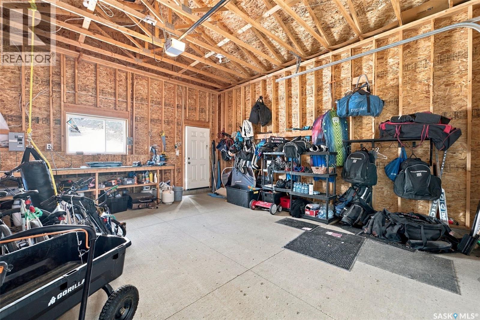 707 Underhill LANE - 47