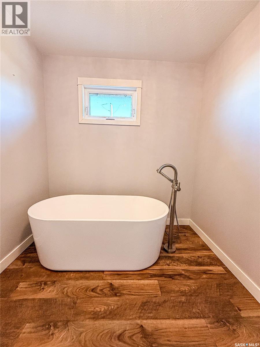 209 2ND AVENUE E, Shaunavon — photo 16
