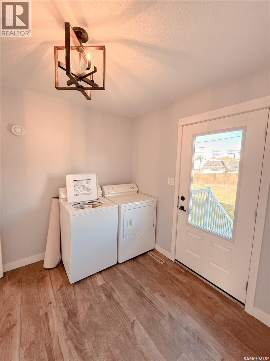 209 2ND AVENUE E, Shaunavon — photo 19