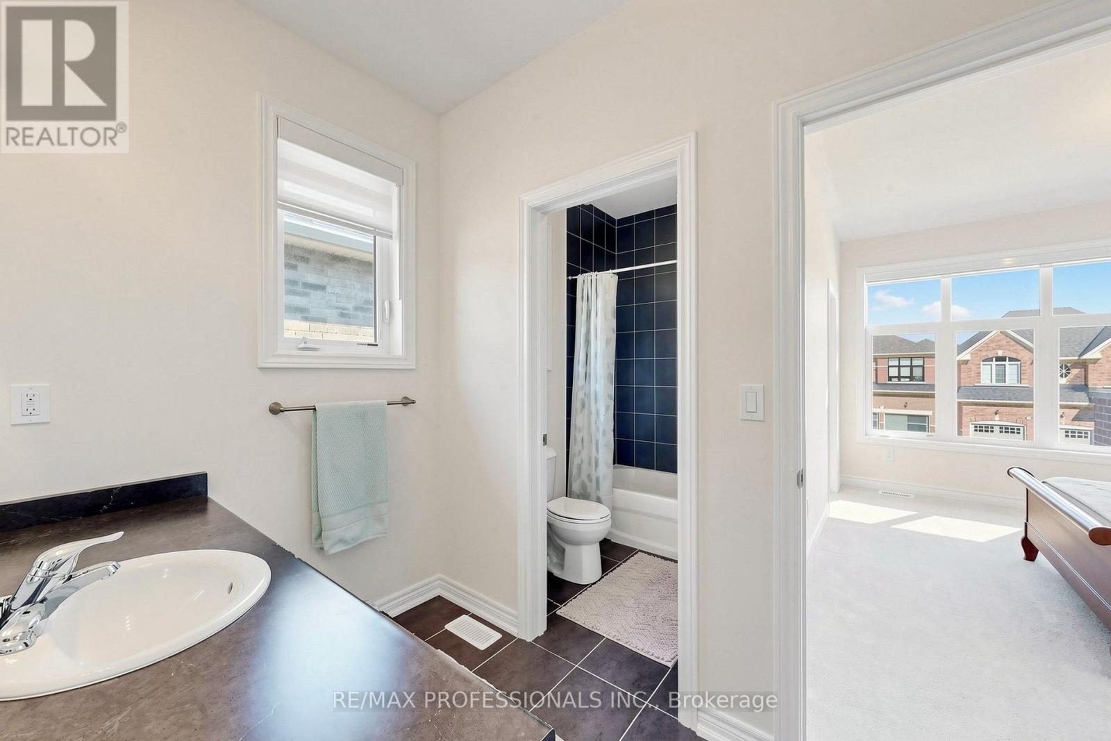 1450 Davis Loop, Innisfil, ON photo 32