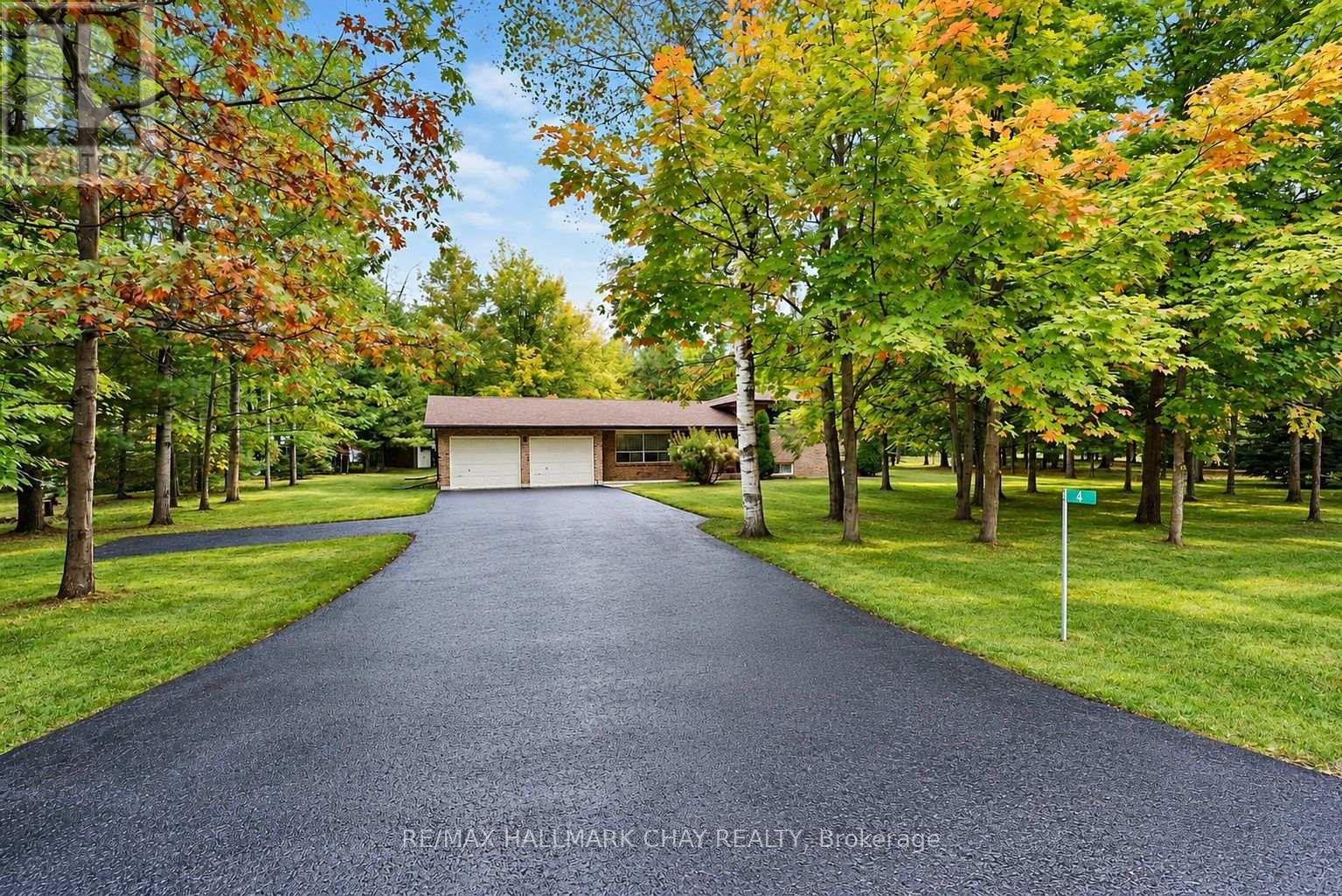 4 Binnie Drive, Springwater, ON photo 25
