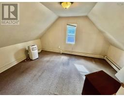 77 High Street, Pictou, NS B0K1H0 Photo 11