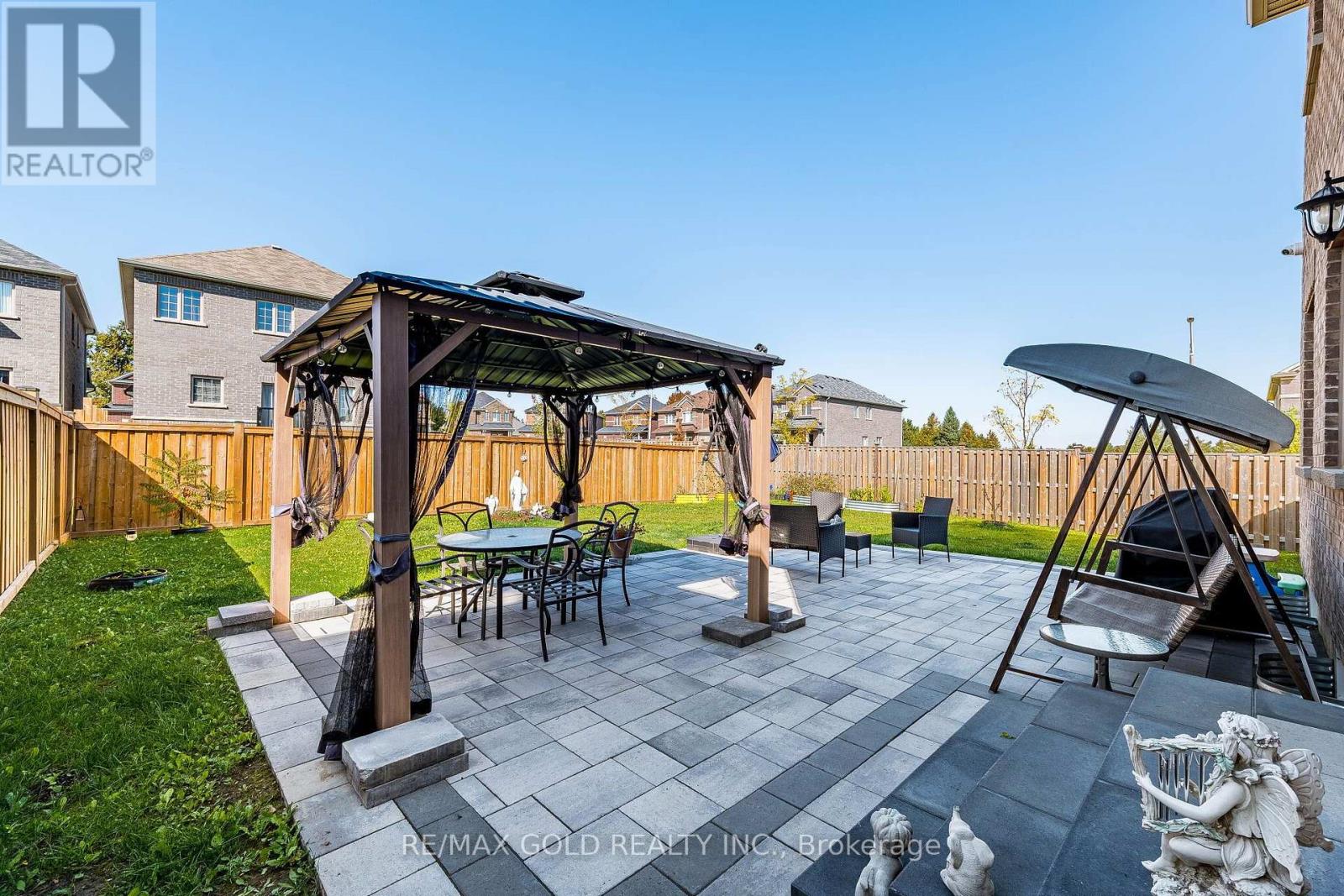 298 RIDLEY CRESCENT - 50