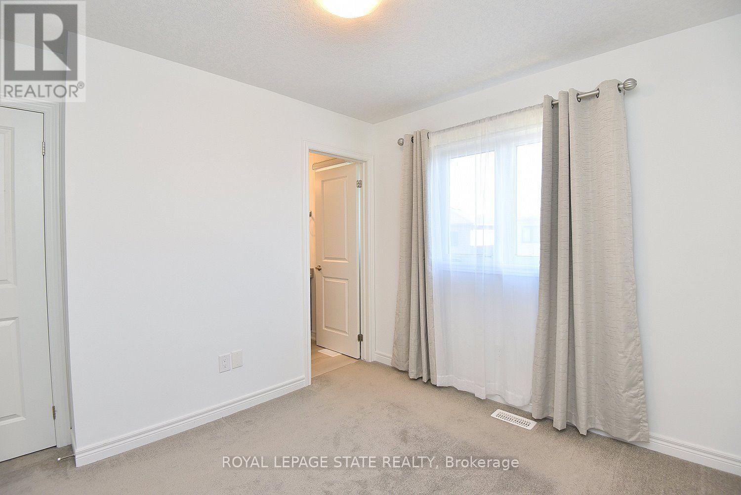 19 Radison Lane, Hamilton, ON photo 26