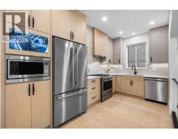 2 6831 Salisbury Avenue, Burnaby, BC V5E2Z4 Photo 9