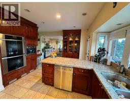 1086 Mathers Avenue, West Vancouver, BC V7T2G2 Photo 15