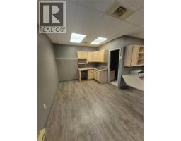 857 Grand Avenue West, Chatham, ON N7L4T1 Photo 10