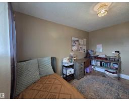 623 Willow Co Nw, Edmonton, AB T5T2K7 Photo 22