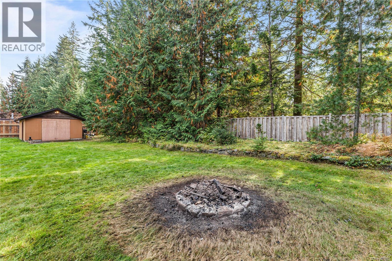 4885 Bella Rd - Image 35