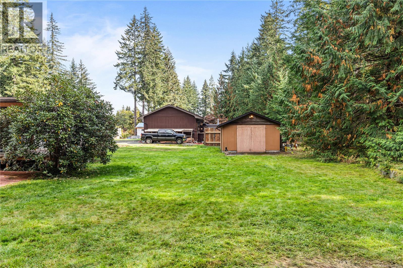 4885 Bella Rd - Image 39