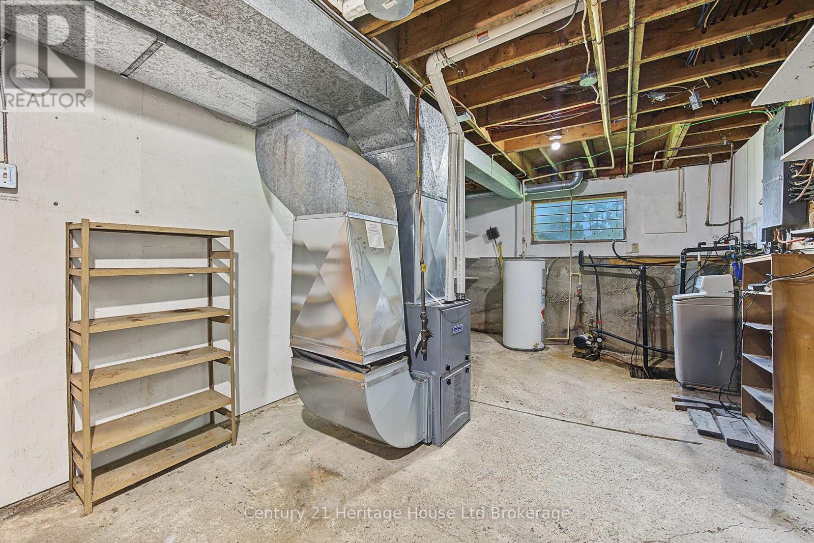 17846 EVELYN DRIVE - 24