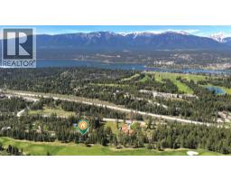 Primary Bedroom - 810 Swansea Road, Windermere, BC V0A1K3 Photo 14