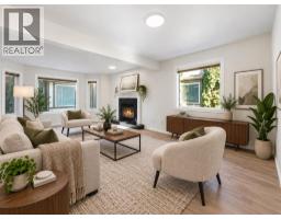 2, 2132 35 Avenue SW - photo 2