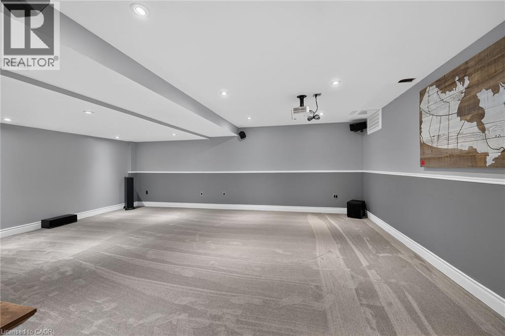 4377 BEVERLEY Crescent - 33
