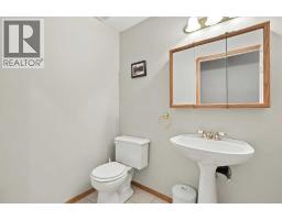 5 Riverview Court, Cochrane, AB T4C1K6 Photo 36