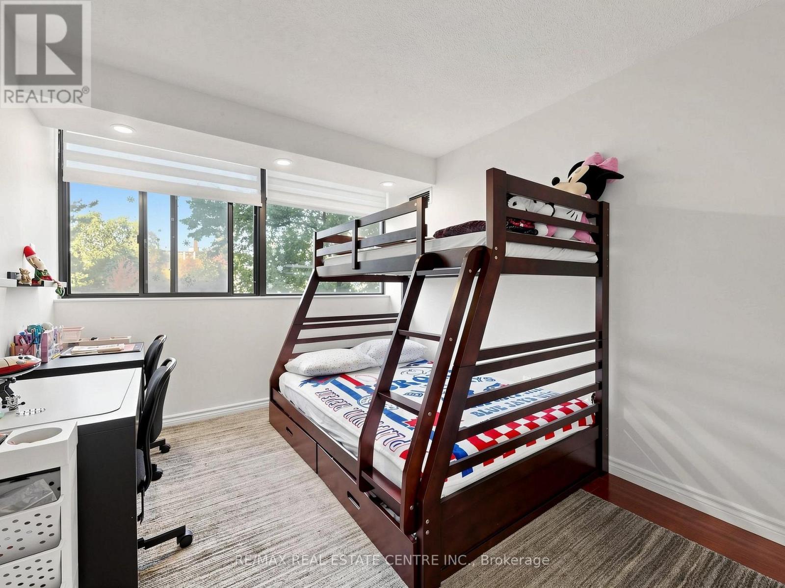 #207 100 ANTIBES DRIVE - 24