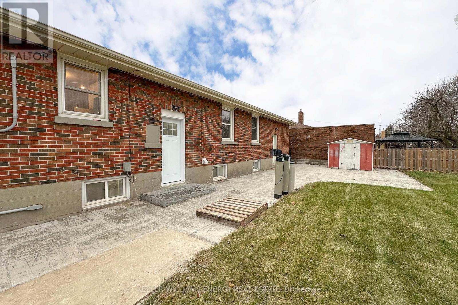 Lower- 574 Olive Avenue, Oshawa, ON photo 14