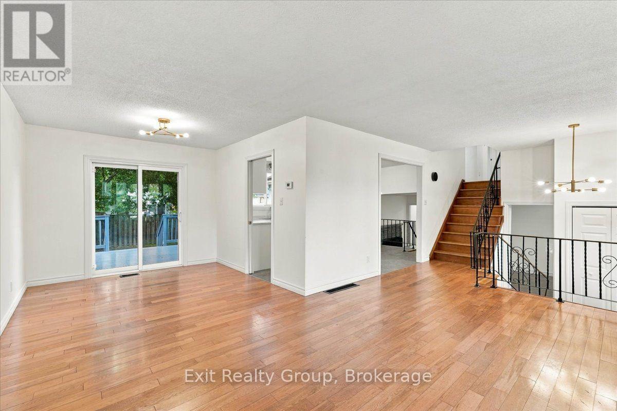 5 Flint Drive, Belleville, ON photo 14