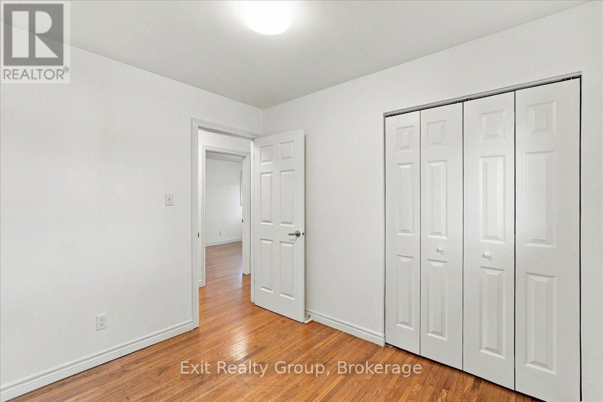 5 Flint Drive, Belleville, ON photo 17
