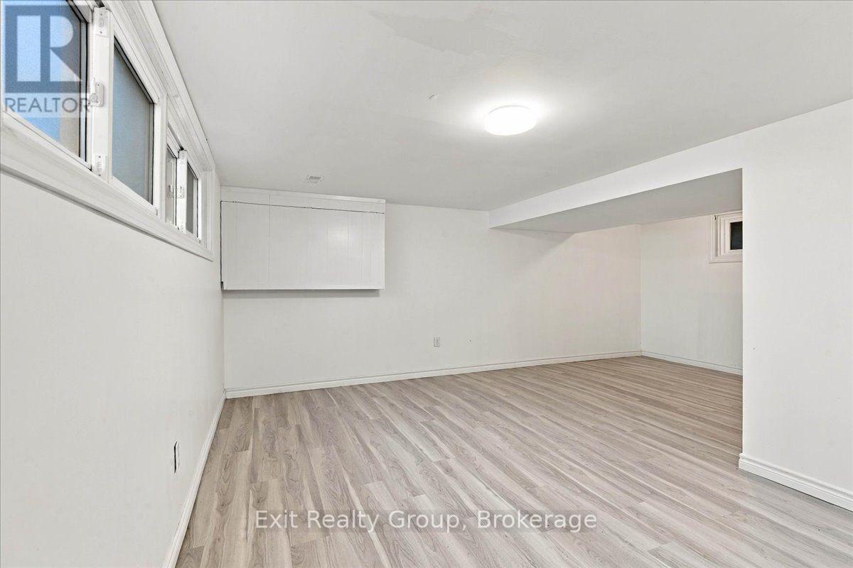 5 Flint Drive, Belleville, ON photo 24