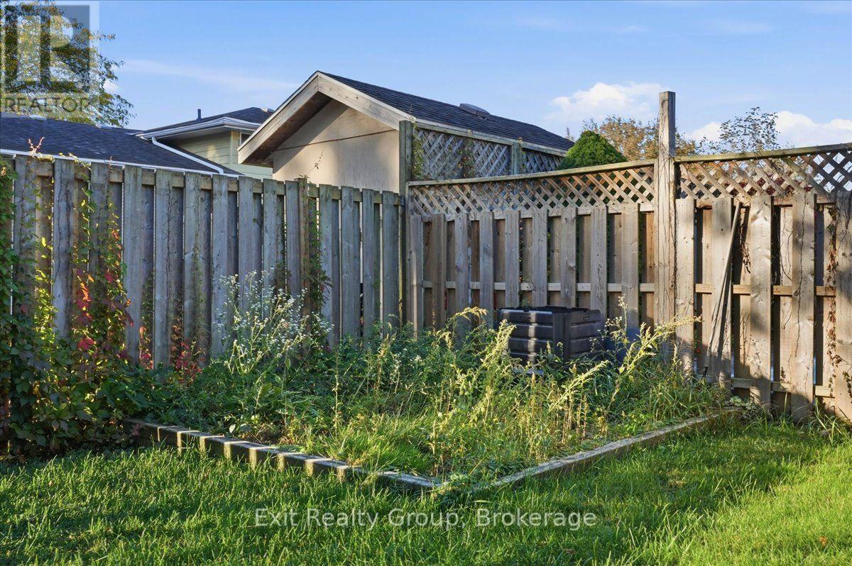 5 Flint Drive, Belleville, ON photo 41