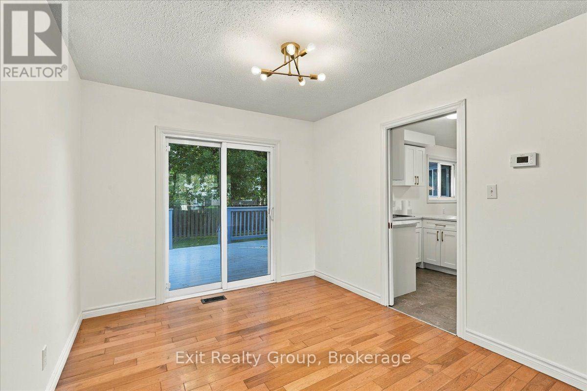 5 Flint Drive, Belleville, ON photo 8