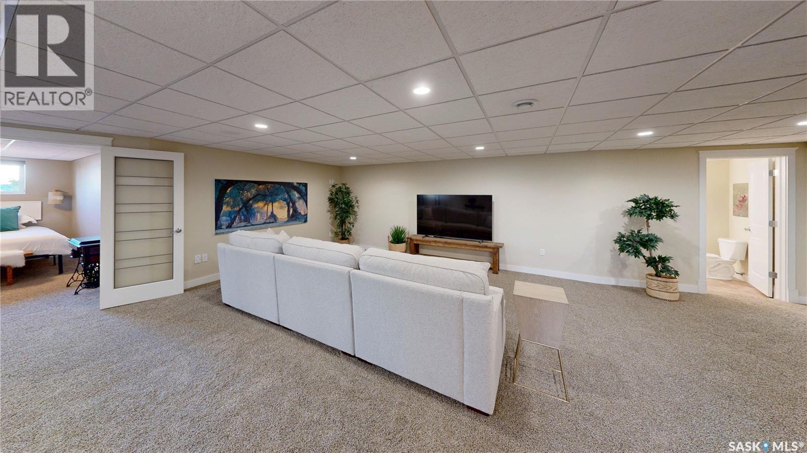 4133 Green Willow TERRACE E - 33