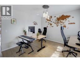 68 Arbour Crest Road NW - photo 4