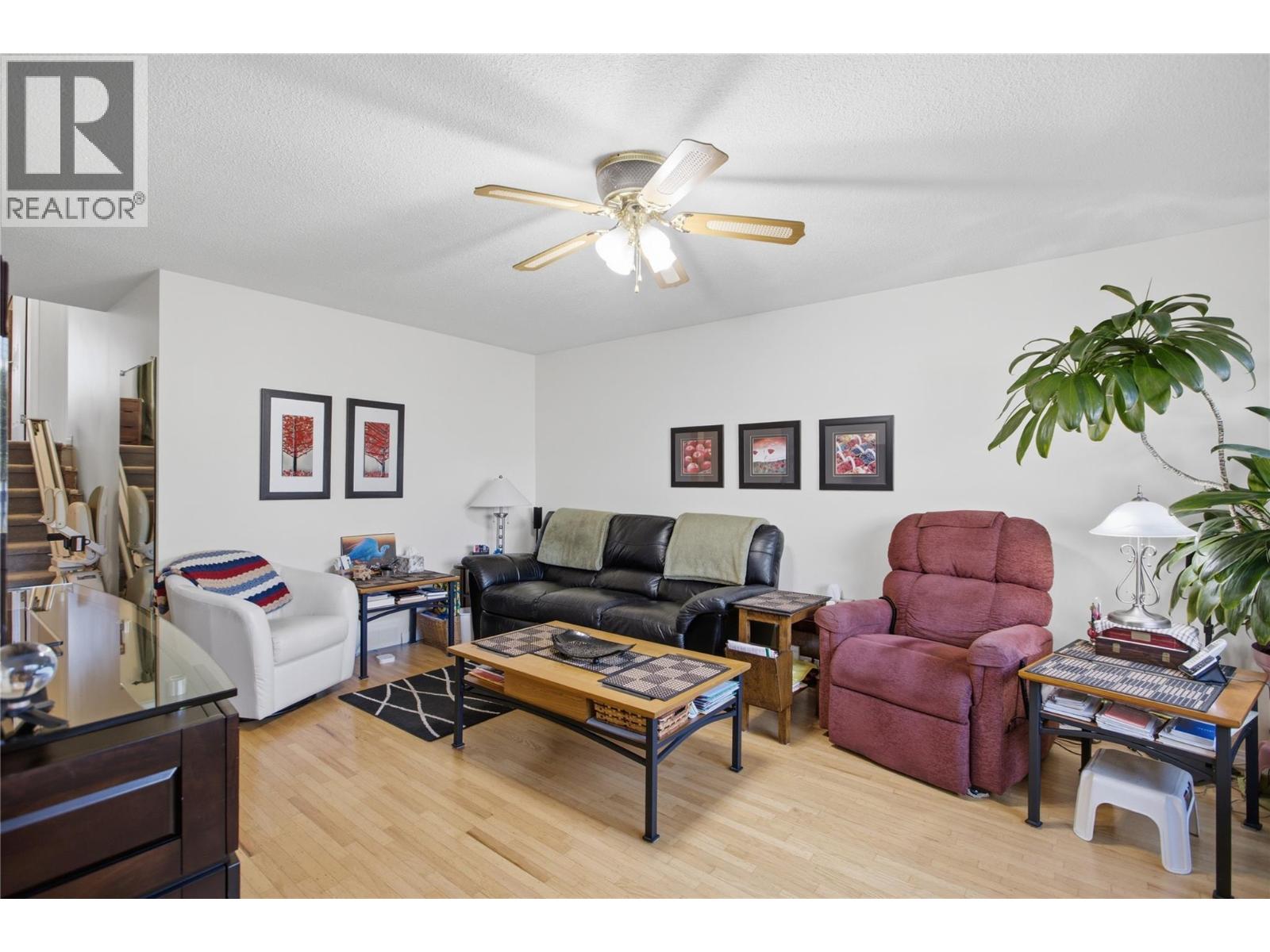 152 Elm Avenue - 6