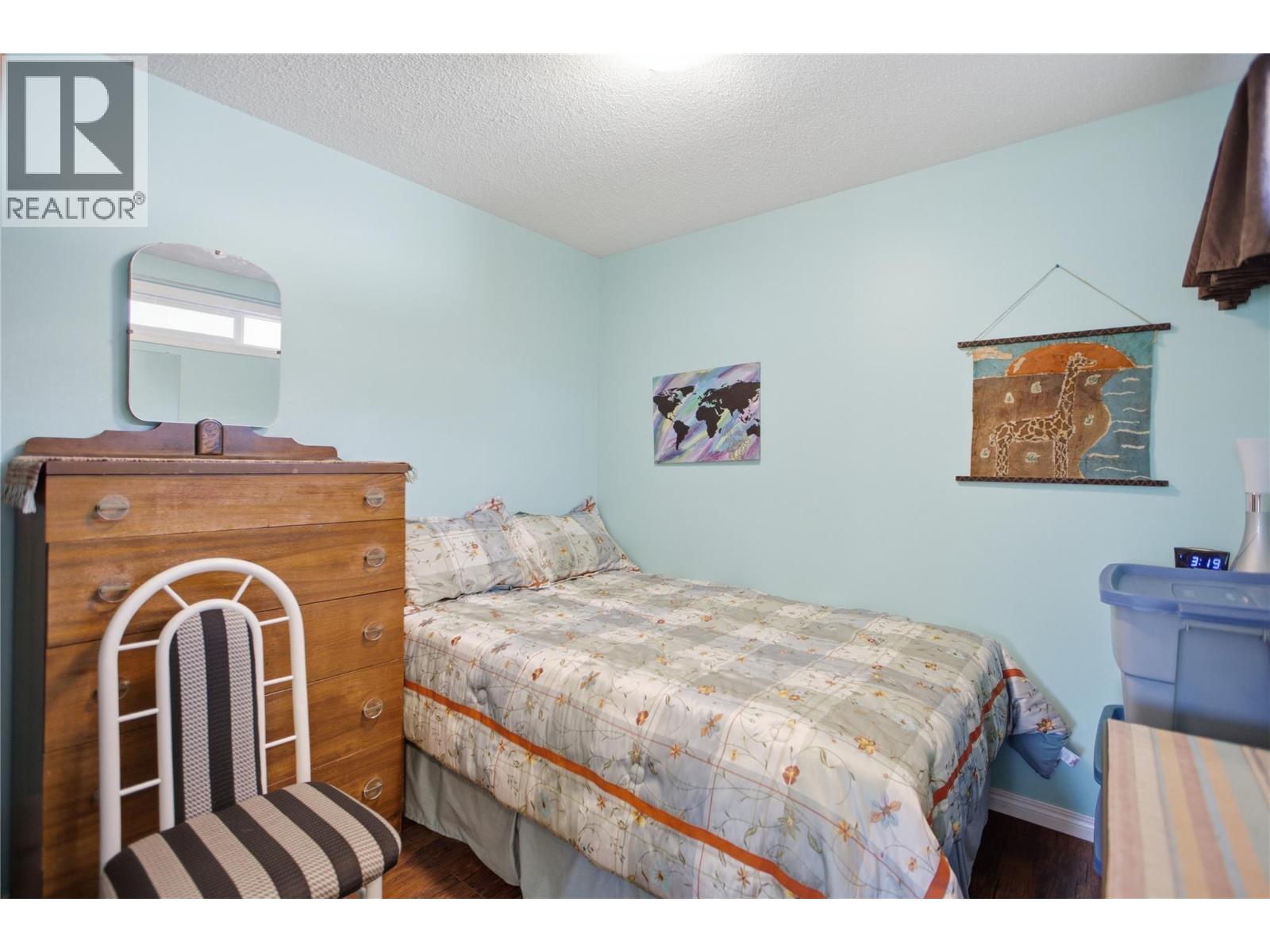 152 Elm Avenue - 16