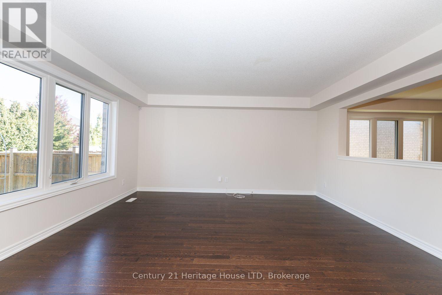 11 Philmori Crescent — photo 18