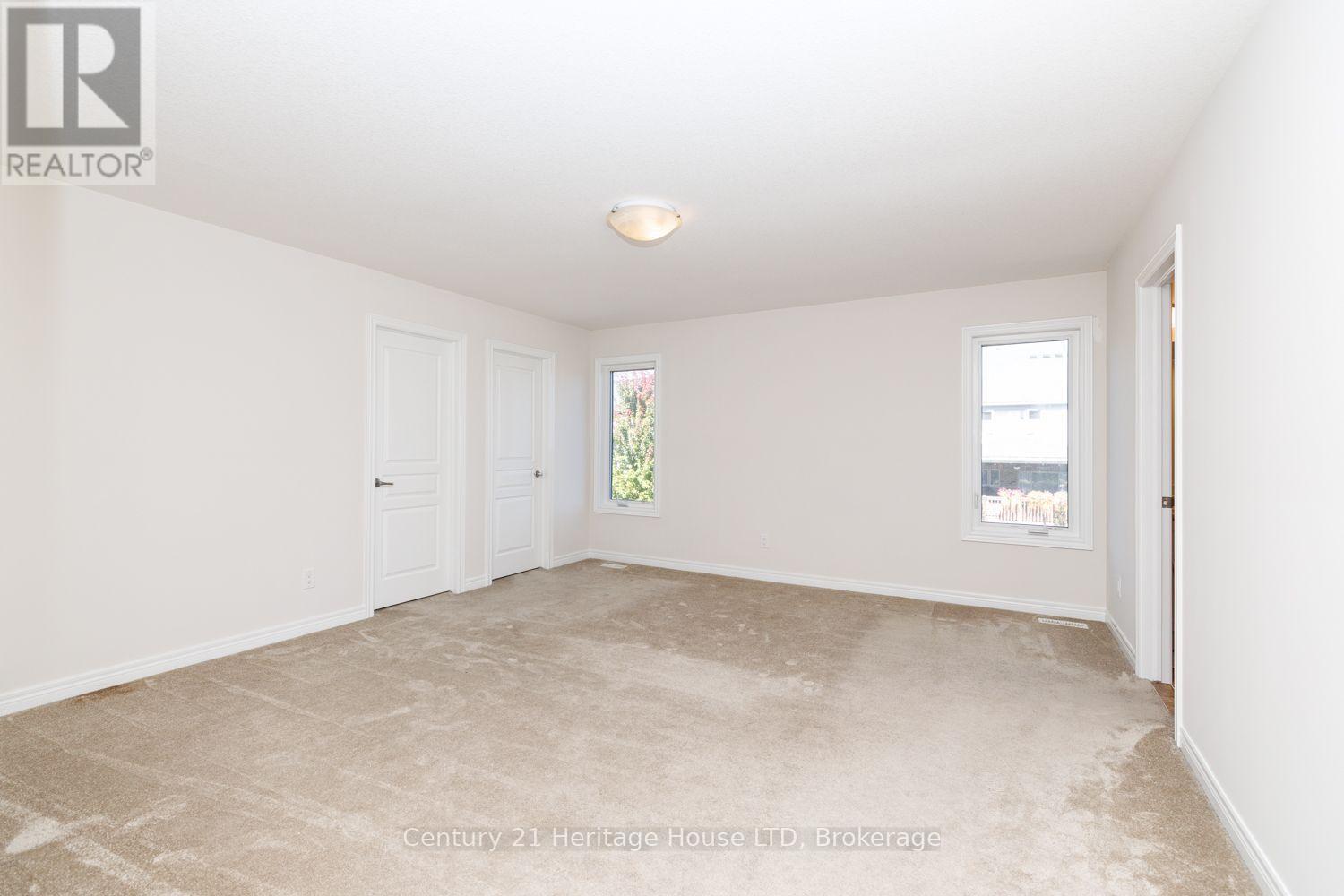 11 Philmori Crescent — photo 23