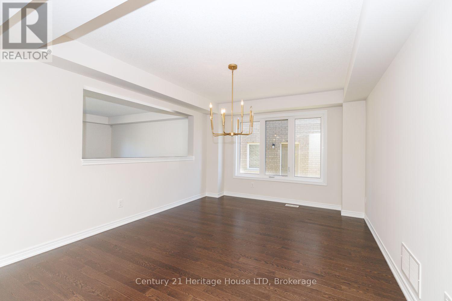 11 Philmori Crescent — photo 8
